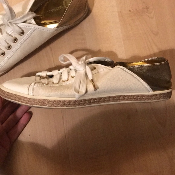 Michael Kors sneakers - Picture 2 of 4